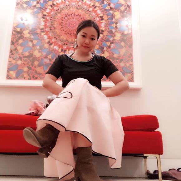 Meet your Posher, Pema - Picture 1 of 1